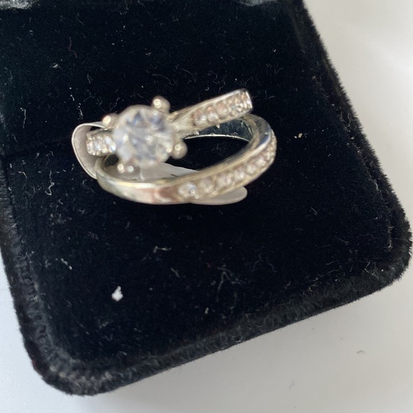 Size 8 wedding ring set new sale - Picture 3 of 3